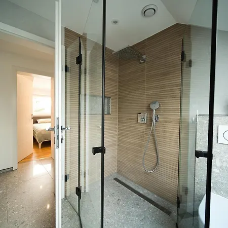 Meier Design - Exklusive In Friedrichsruhe 아파트 *
